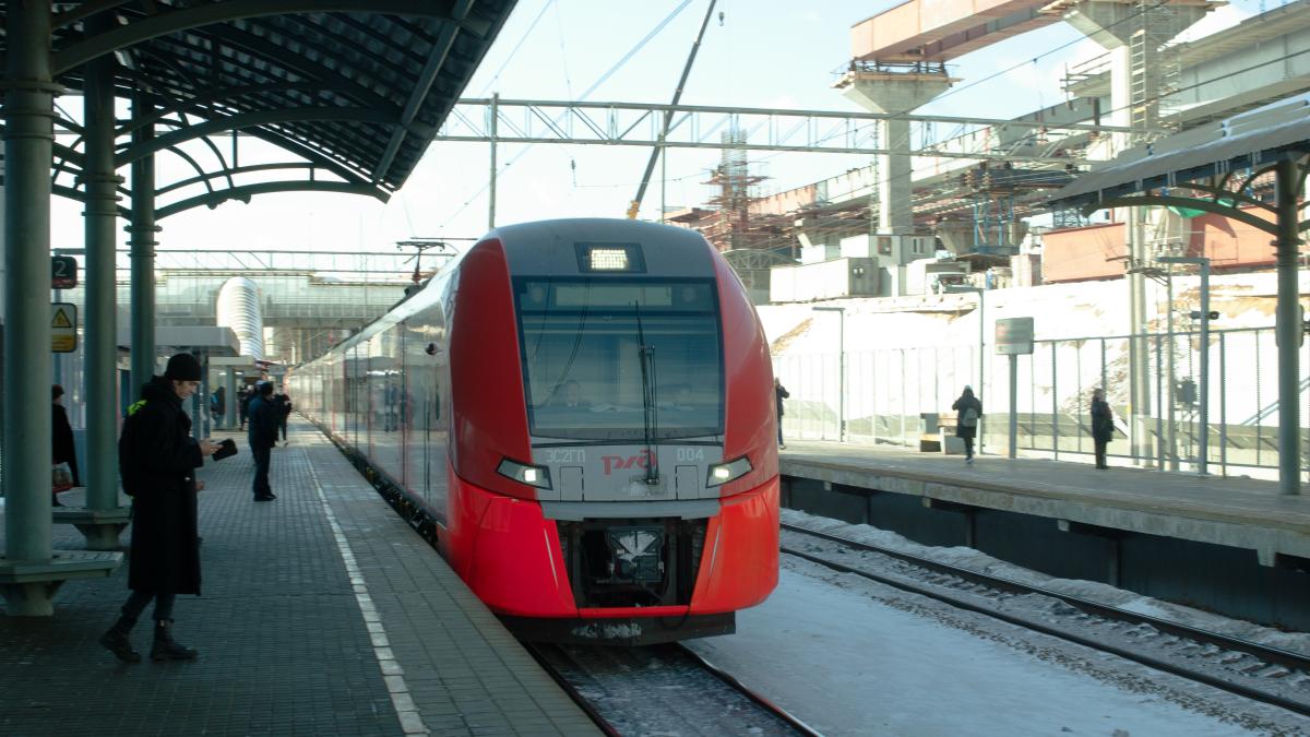 Москворечье 2023-03-01 электричка ЭС2ГП-004