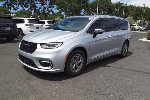 Chrysler анонсировал внедорожный кемпер Pacifica Grizzly Peak стоимостью до 60 тысяч долларов