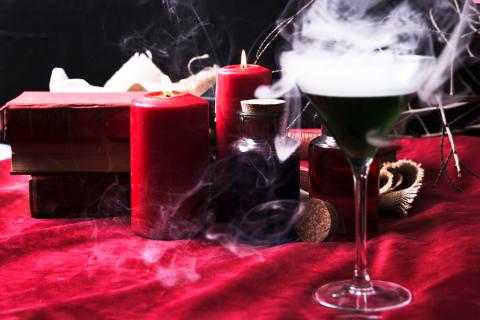 Спрос на магов поддержал рынок оккультных услуг — глава ЛБИ Екатерина Мизулина