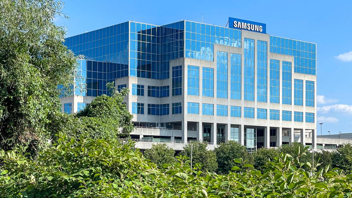 Парадокс остановленного гиганта: Samsung, прекратив производство, регистрирует в России прорывную 3D-технологию