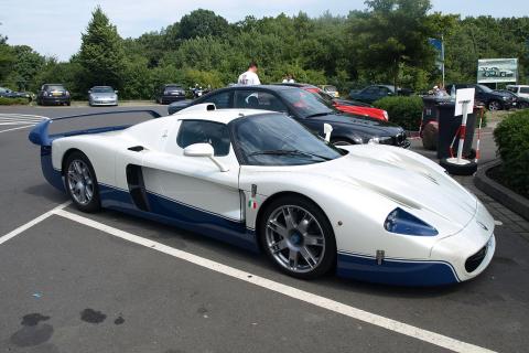 Maserati MC12 Stradale установил ценовой рекорд — 5,2 млн долларов на торгах Broad Arrow