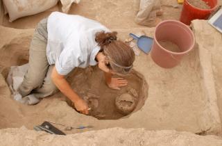 Редкая пуническая маска показала высокий уровень мастерства Карфагена — Имед Бен Джербания