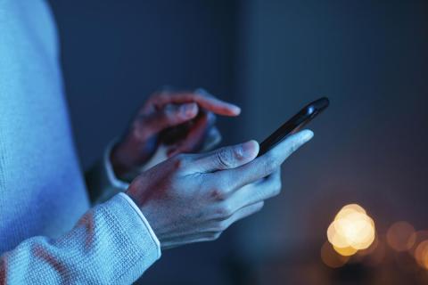 Эксперт МФТИ: создать полностью российский смартфон невозможно