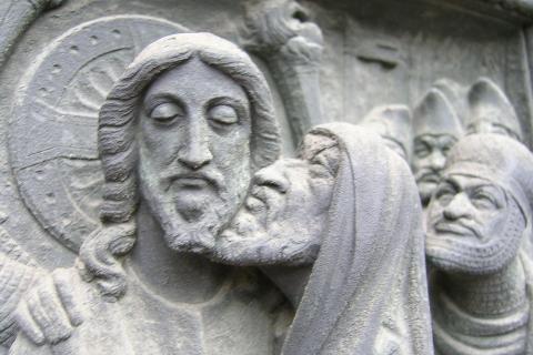 История поцелуев: ученые раскрыли, когда и где впервые поцеловались люди
