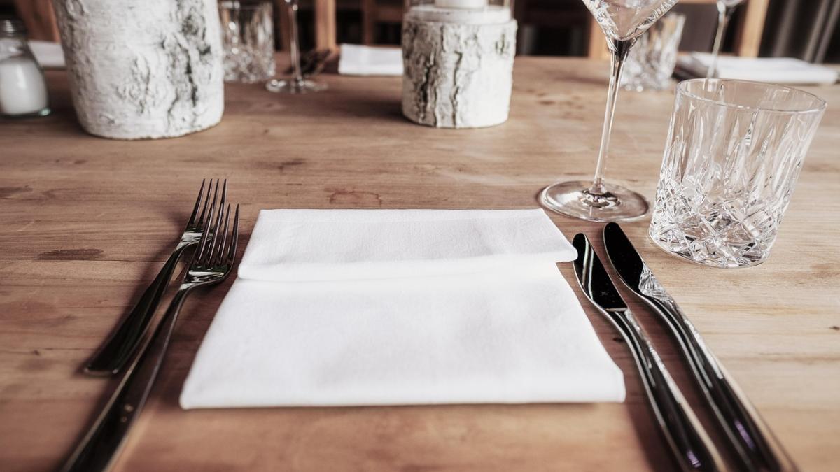 Фото столовых приборов