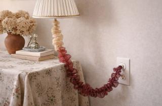 Открытые провода портят интерьер — дизайнеры предлагают превратить их в яркий акцент