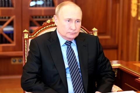 Путин приравнял прокуроров и следователей в зоне СВО к ветеранам боевых действий