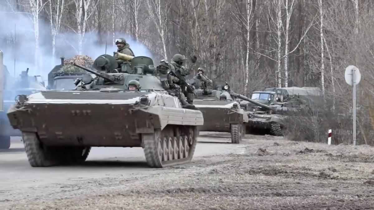 Продвижение подразделений ВС РФ в рамках специальной военной операции. Кадры из Киевской области Продвижение подразделений ВС РФ в рамках специальной военной операции. Кадры из Киевской области