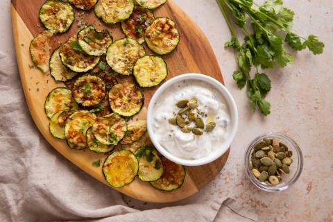 Рецепт жареных кабачков с сыром и чесноком: пошаговый способ приготовления