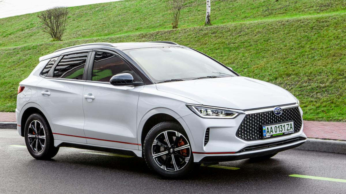 Электромобиль BYD E2