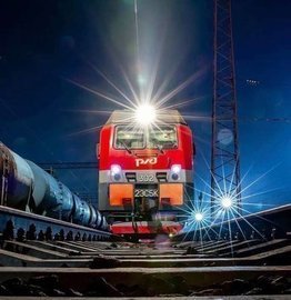 180 работников очистили железнодорожные пути в Сочи