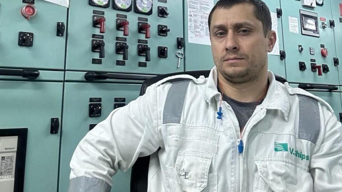 Инженер Валерий Резников Инженер Валерий Резников