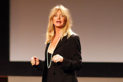 Голди Хоун отметит 80 лет без масштабного праздника — сын актрисы Оливер Хадсон