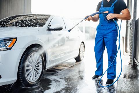 Исследование North Detailing: 11 из 15 водителей считают, что машина едет лучше после мойки