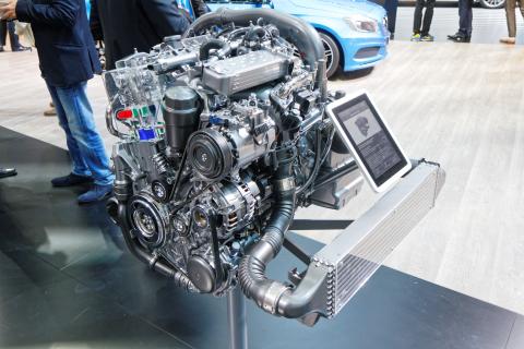 Mash: Mercedes подал заявки в Роспатент на бренд и сервисное обслуживание в России
