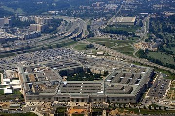 Пентагон может остаться без вооружения: поставщики требуют особенные условия
