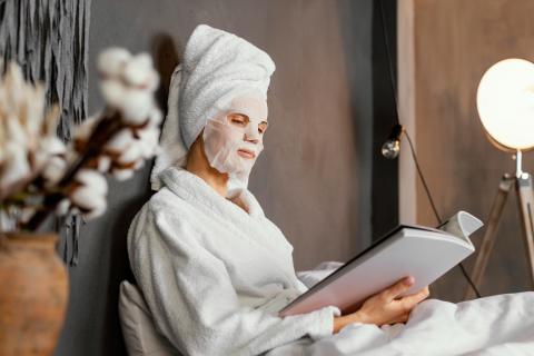 Teen Vogue сливается с Vogue.com