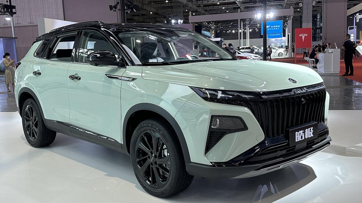 Dongfeng Huge