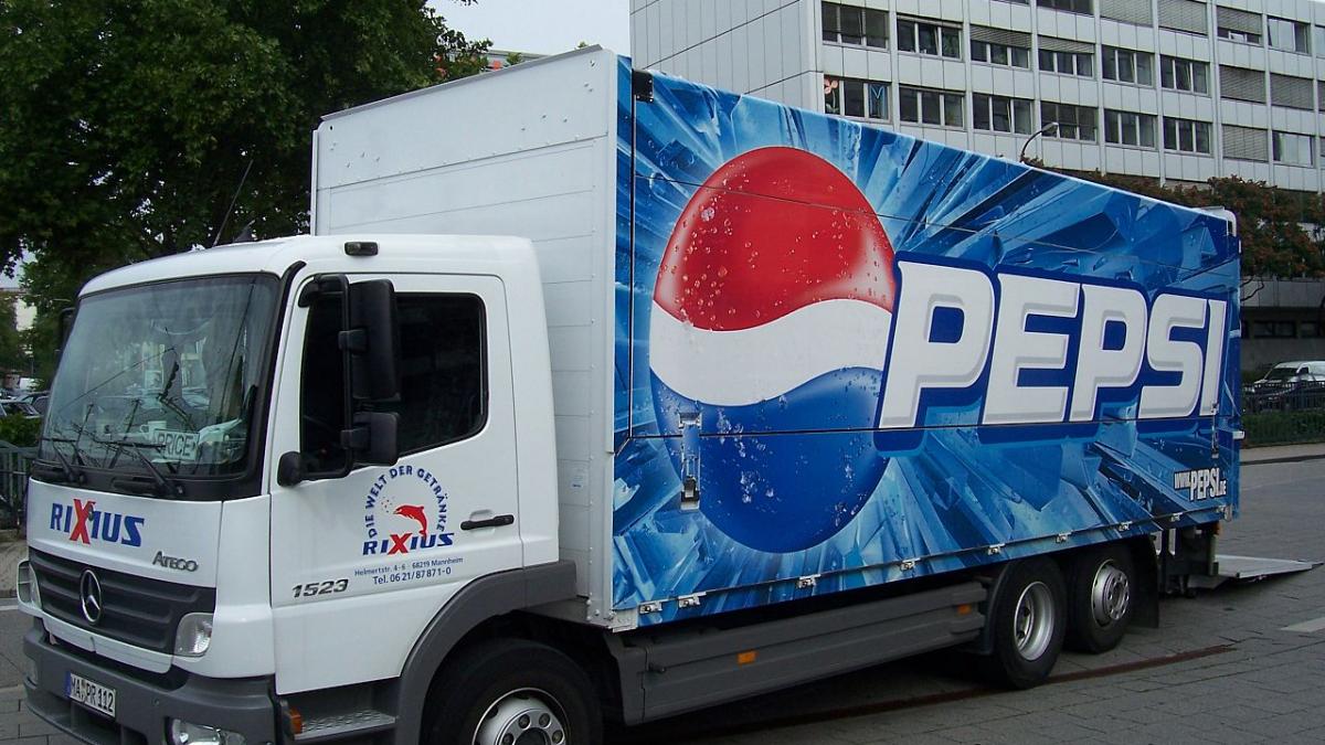 Грузовик Pepsi