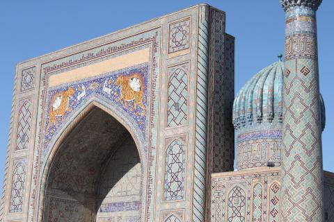 Самарканд сочетает архитектуру эпохи Темура и современную городскую жизнь — гиды