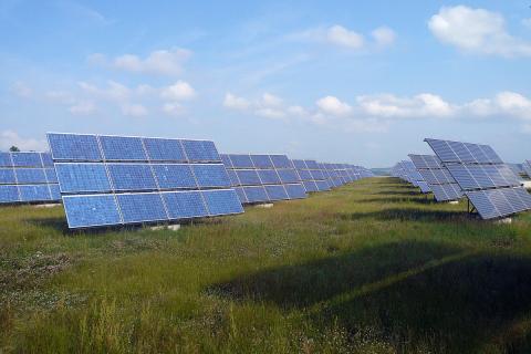 Oxford PV начала промышленные испытания перовскит-кремниевых солнечных панелей в Германии и США
