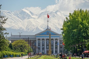 В Киргизии отменили шествие 