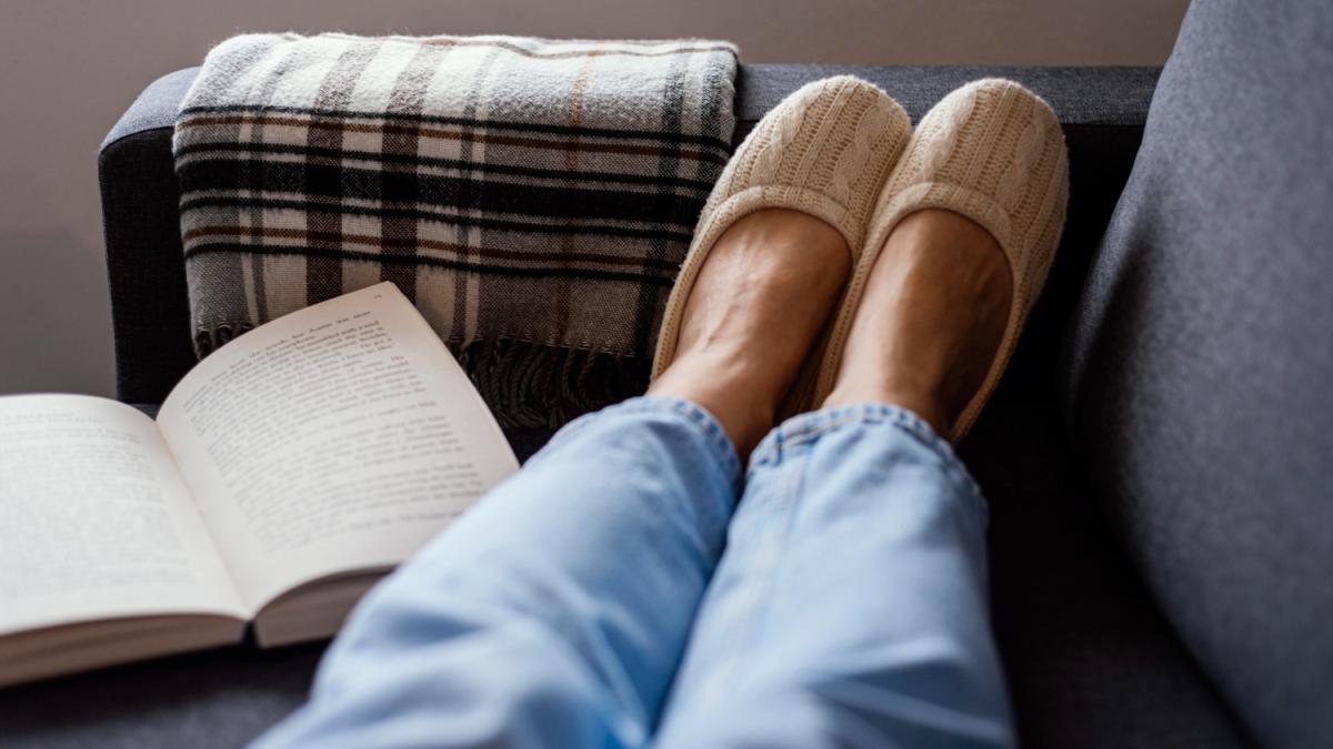 Уютные домашние тапочки