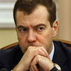 Медведев призвал сократить срок между принятием и исполнением законов