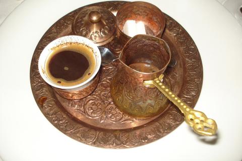 Эксперты уточнили, какой помол лучше подходит для кофе по-турецки