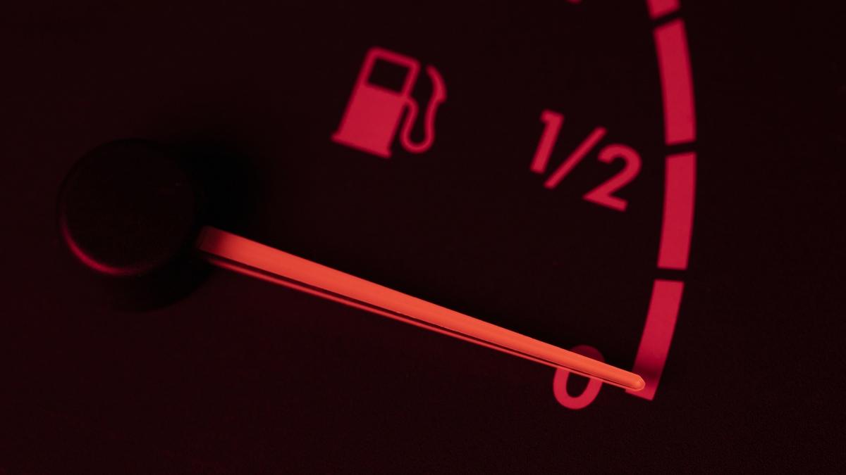 обозначение бензина на панели приборов