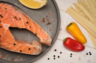 Беру лосось и майонез — ужин готов за 15 минут: рыба тает во рту и не пересыхает