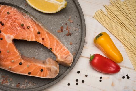 Беру лосось и майонез — ужин готов за 15 минут: рыба тает во рту и не пересыхает