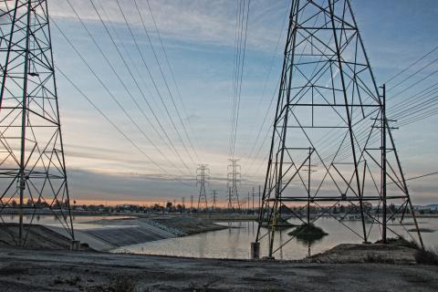 Из-за угроз беспилотников в Нижегородской области вводят ограничения на мобильную связь