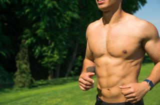 Интервальная ходьба активирует мышцы верхней части тела — тренеры