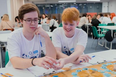 Подростки стали меньше ходить пешком — врач Суботялов