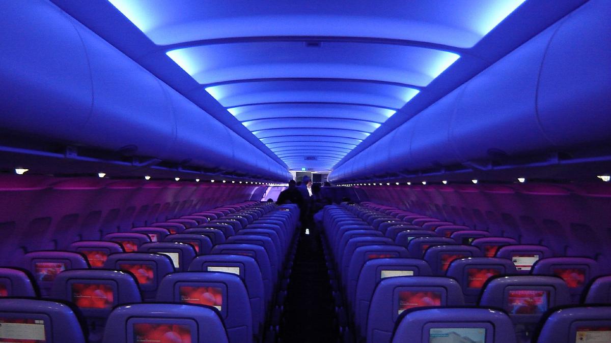салон самолёта