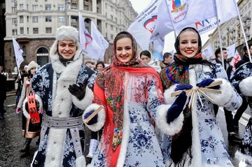 Петербуржцы не дождались личных поздравлений от губернатора Беглова в День народного единства