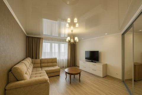 Убрала старую стенку из гостиной — и не узнала свою квартиру