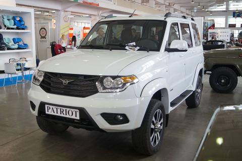 УАЗ обновит 2,7-литровый бензиновый двигатель и трансмиссию в 2025 году — Autonews.ru