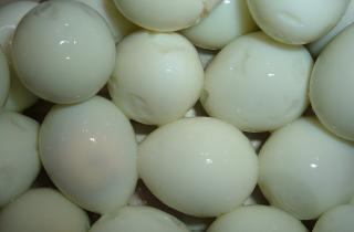 Завтрак с яйцами снижает утреннюю усталость — диетологи