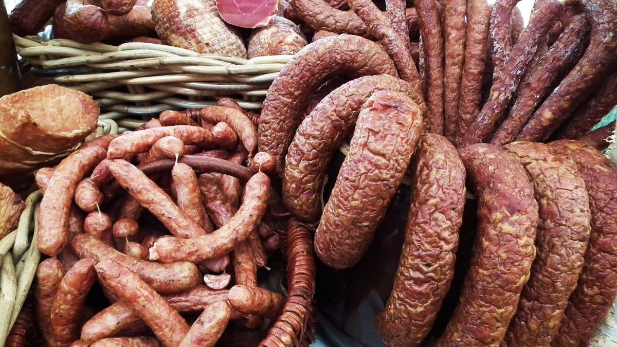 Колбасные изделия