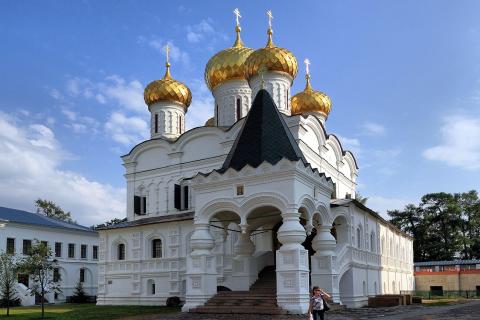 Маршрут Москва-Санкт-Петербург по М-10: что посмотреть по пути