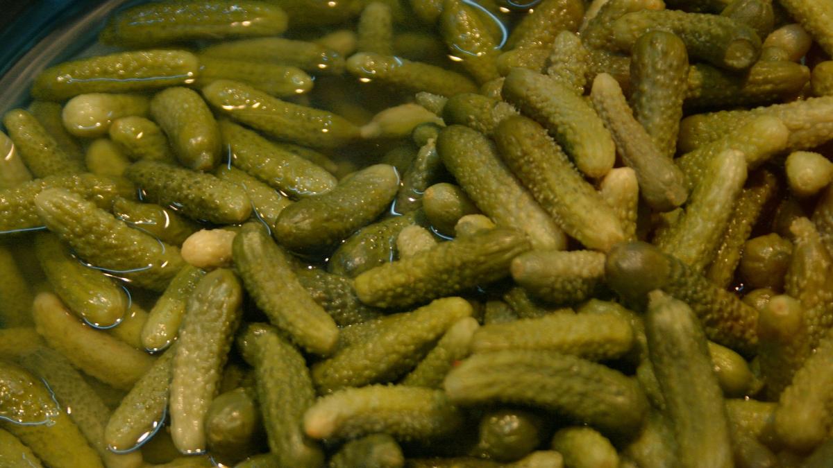 Маринованные огурцы