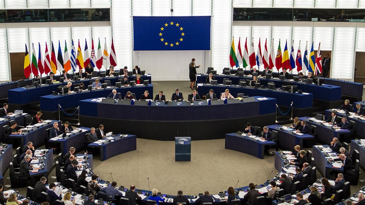 Европарламент