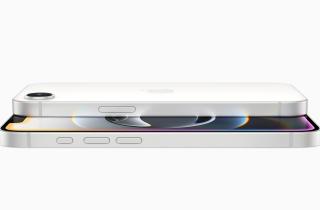 Apple заявила о 45% доли возобновляемой энергии в производстве iPhone Air