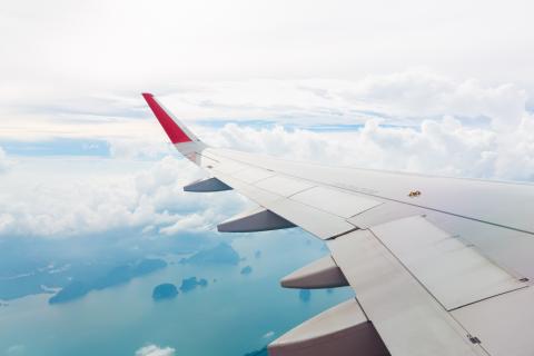 Российская семья в Анталье смогла улететь после осмотра ребёнка врачом в аэропорту