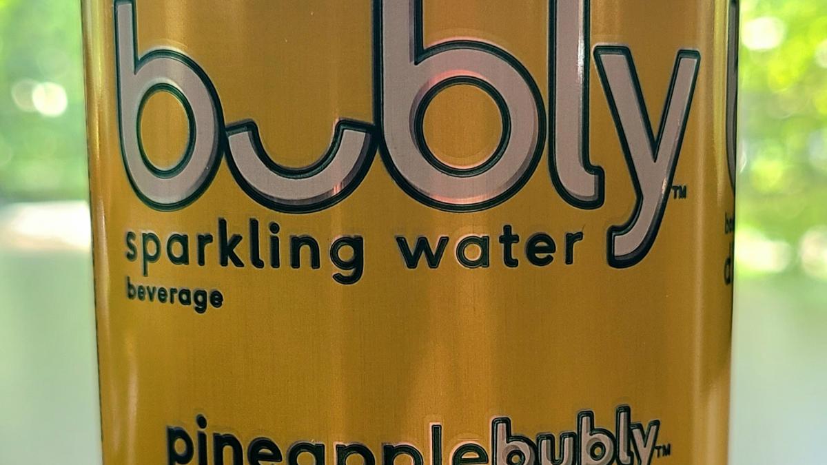 Напиток Bubly с ананасовым вкусом Напиток Bubly с ананасовым вкусом