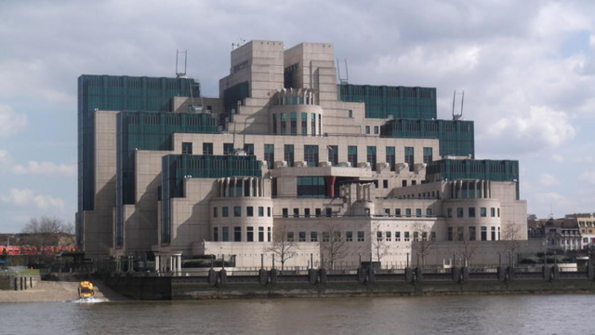 MI6 at SW8 - geograph.org.uk - 3451335 MI6 at SW8 - geograph.org.uk - 3451335