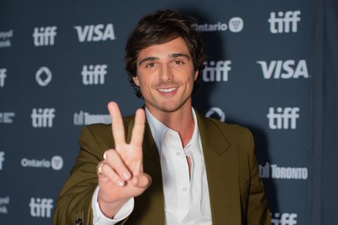 People: Джейкоб Элорди и Оливия Джейд окончательно расстались после попытки примирения People: Джейкоб Элорди и Оливия Джейд окончательно расстались после попытки примирения