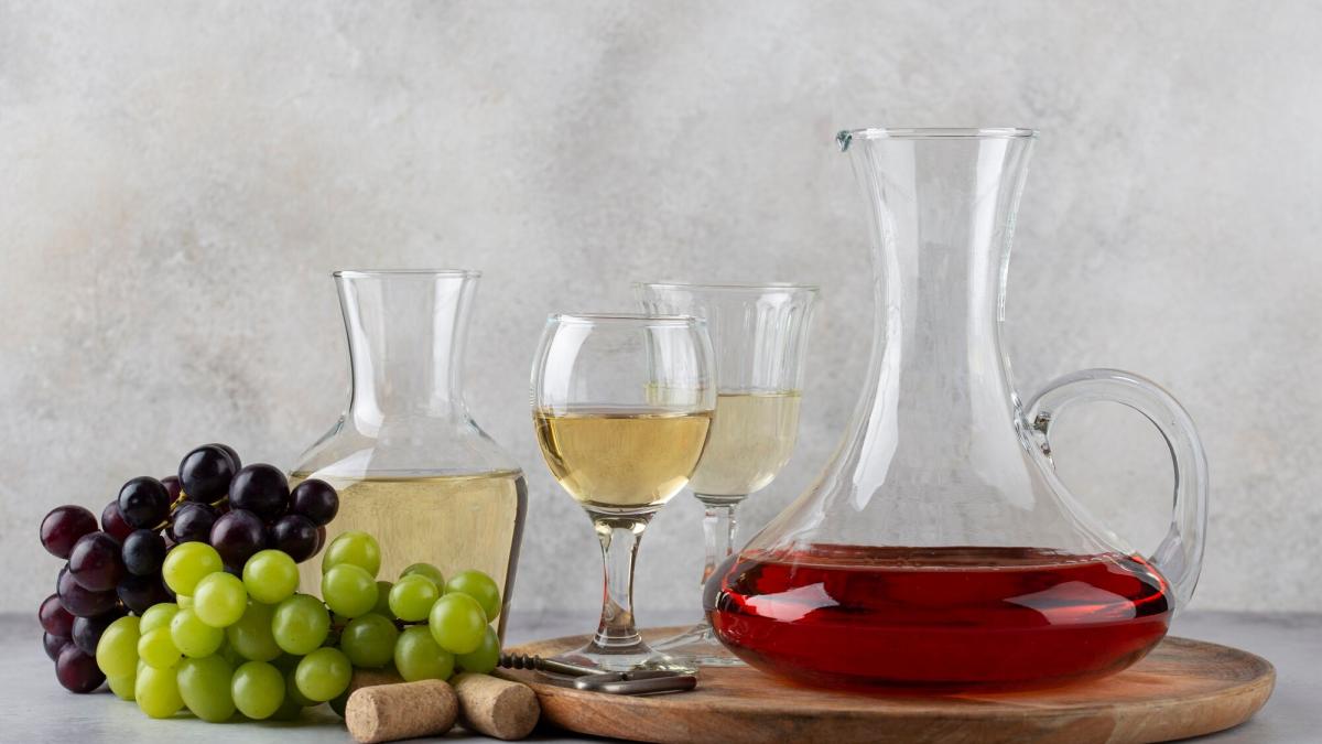 красное и белое вино